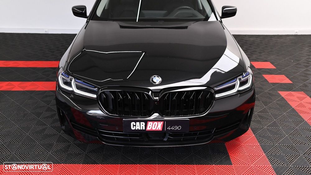 BMW 520 d Pack Desportivo M Auto - 5