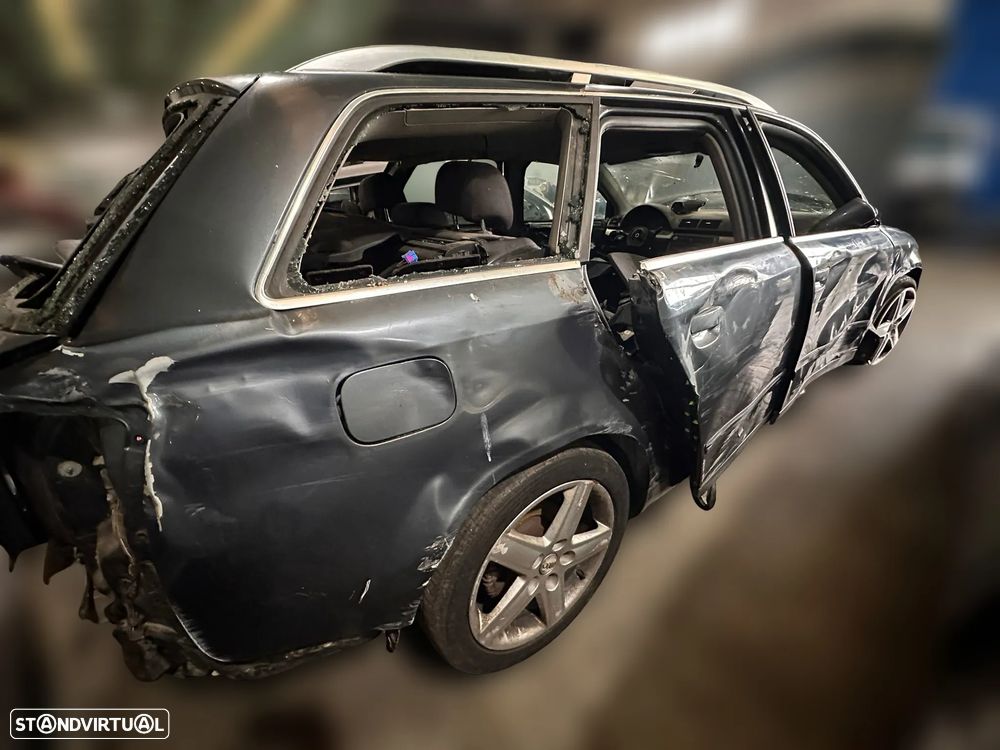 AUDI A4 B6 Avant (8E5) 2.5 TDI Diesel 163 cv / 120 kW para peças - 4