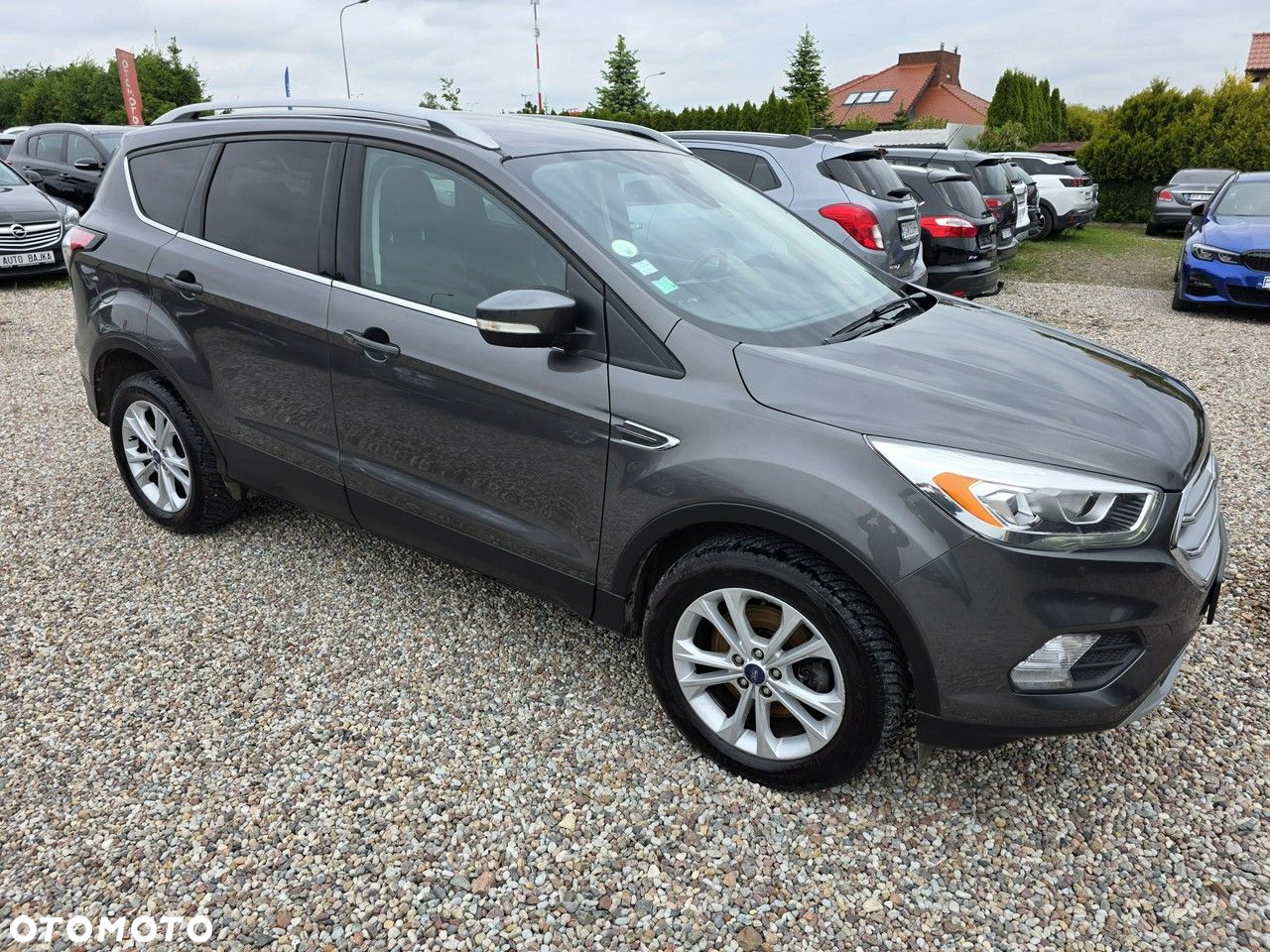 Ford Kuga 2.0 TDCi 2x4 Titanium - 12