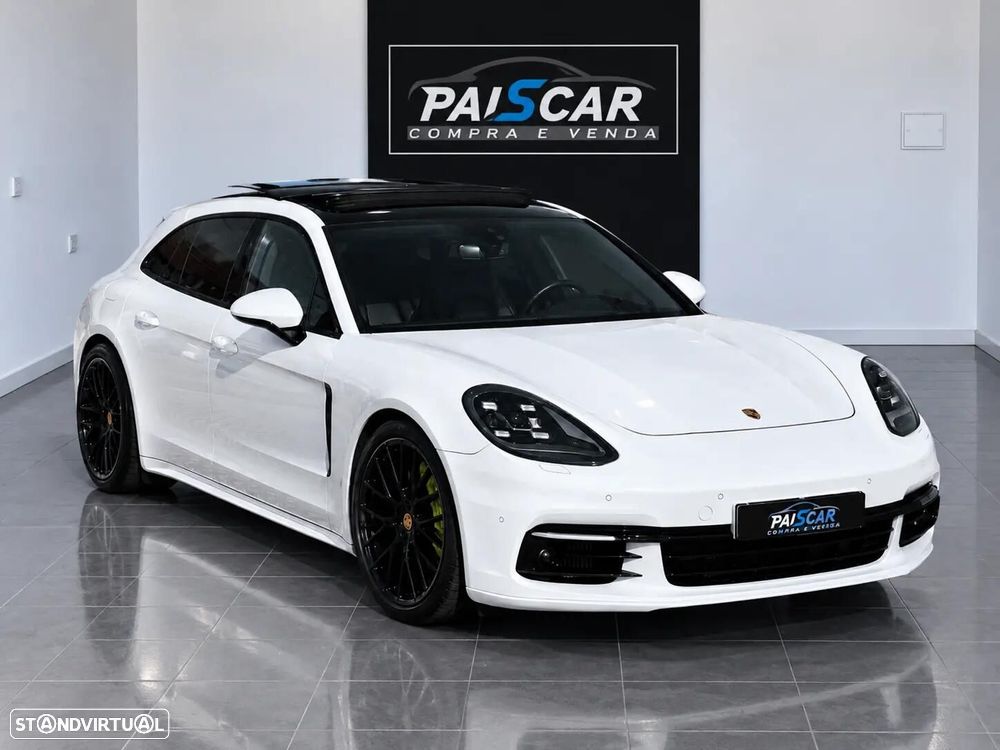 Porsche Panamera Sport Turismo 4 E-Hybrid Platinum Edition - 2