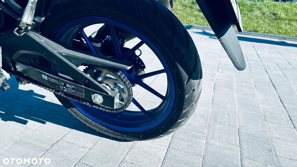 Suzuki GSX - 4