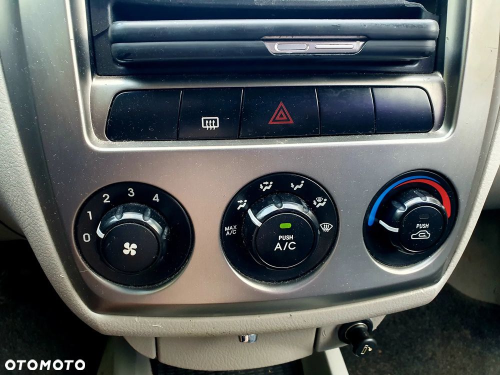 Kia Cerato 1.5 CRDi EX - 13