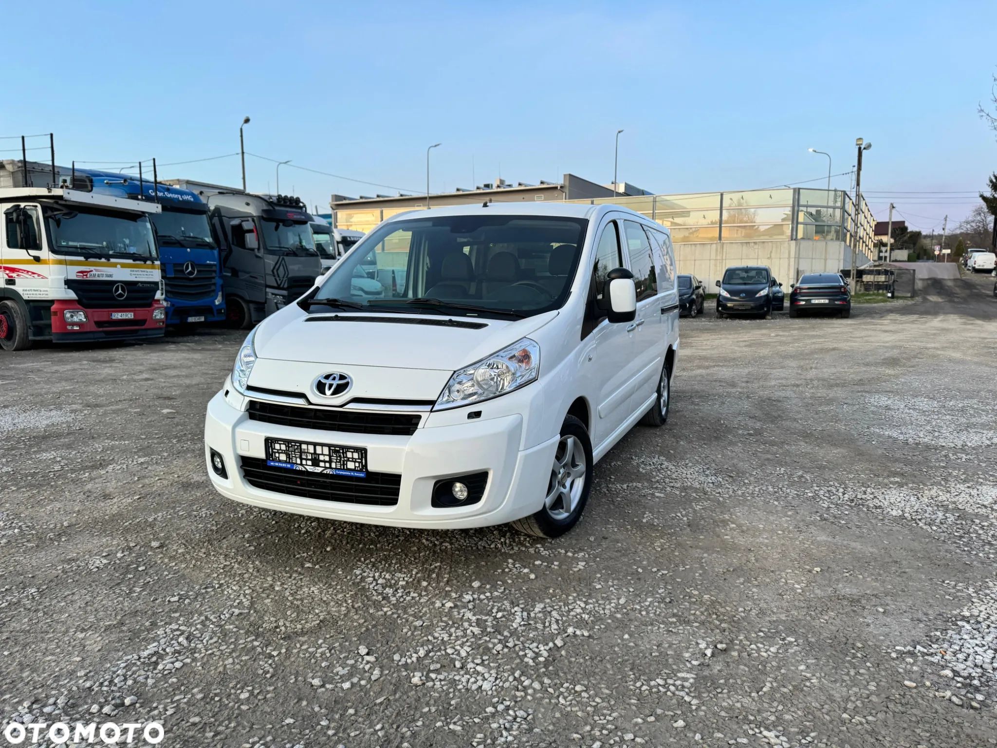 Toyota Proace - 1