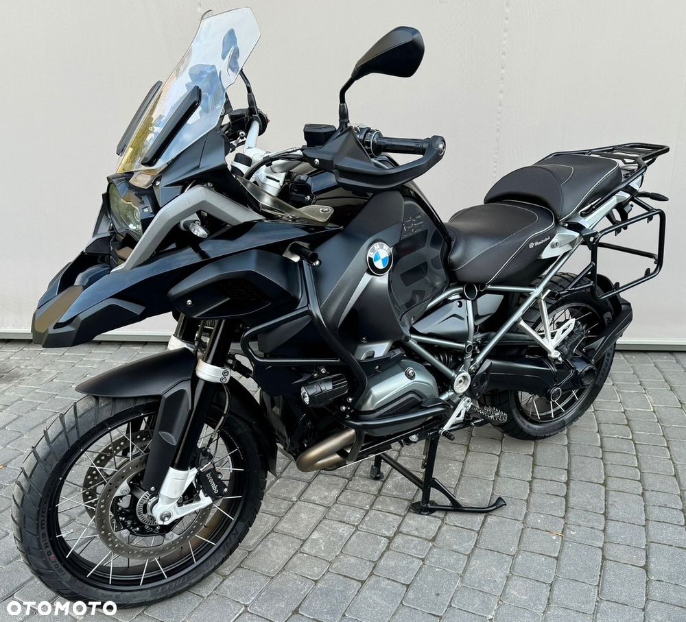 BMW R - 9