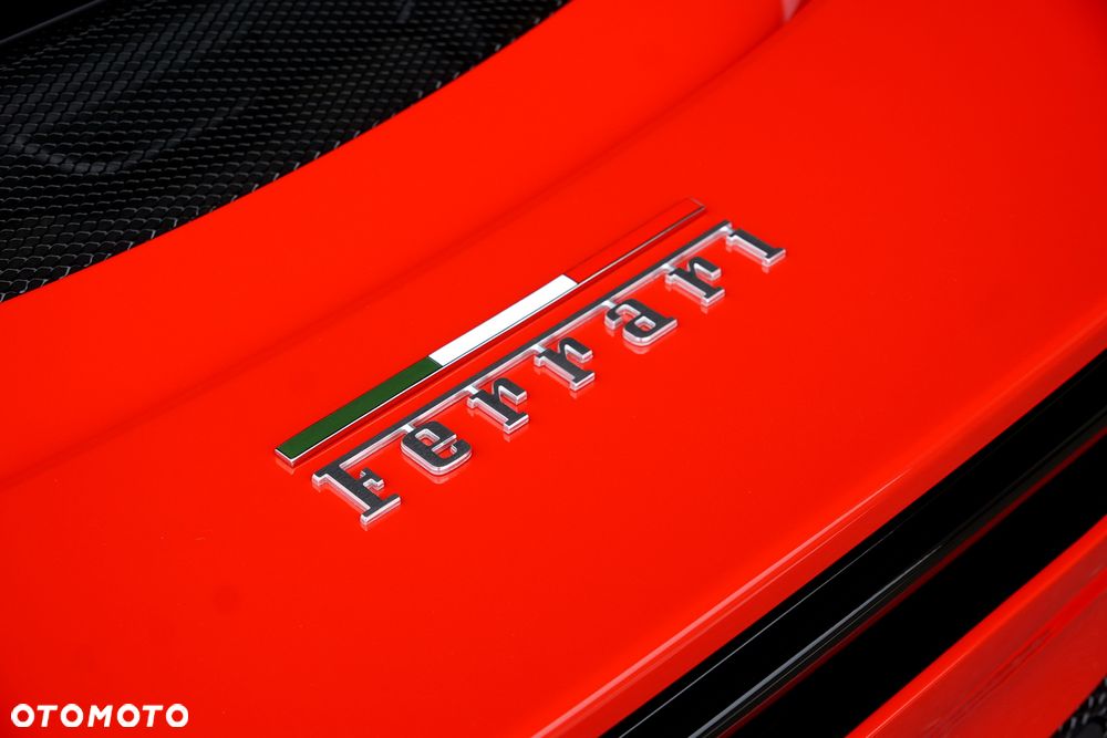 Ferrari 296 GTB - 18