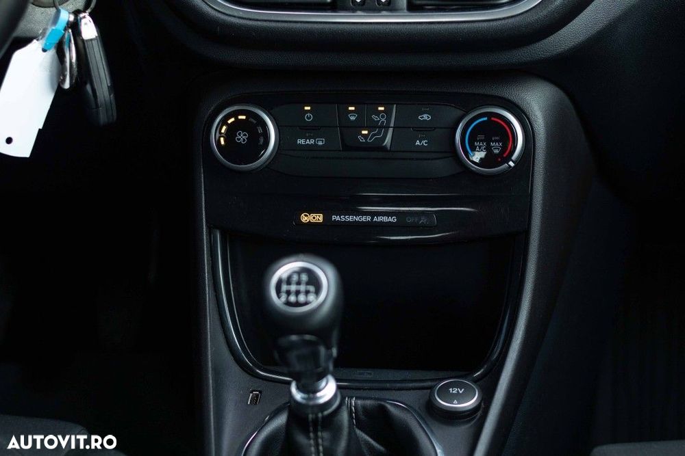 Ford Puma 1.0 EcoBoost MHEV Titanium - 32