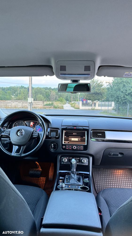 Volkswagen Touareg 3.0 V6 TDI BMT - 17