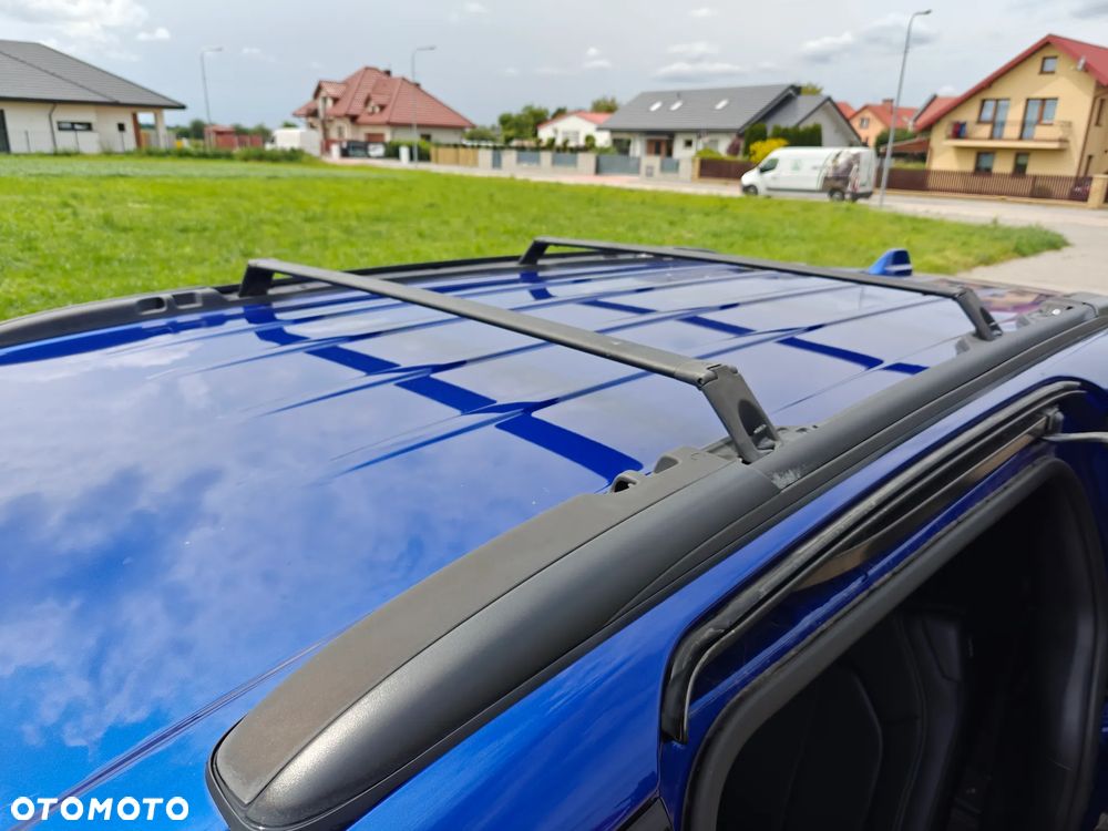 Chrysler Pacifica - 11