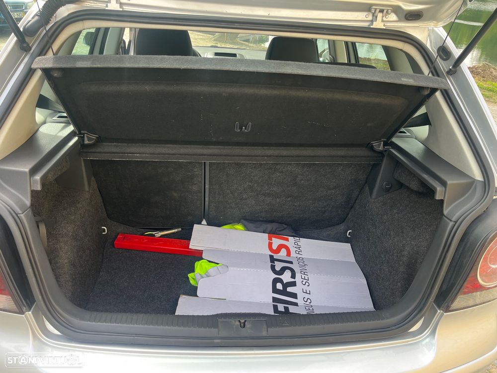 VW Polo 1.2 Trendline - 9