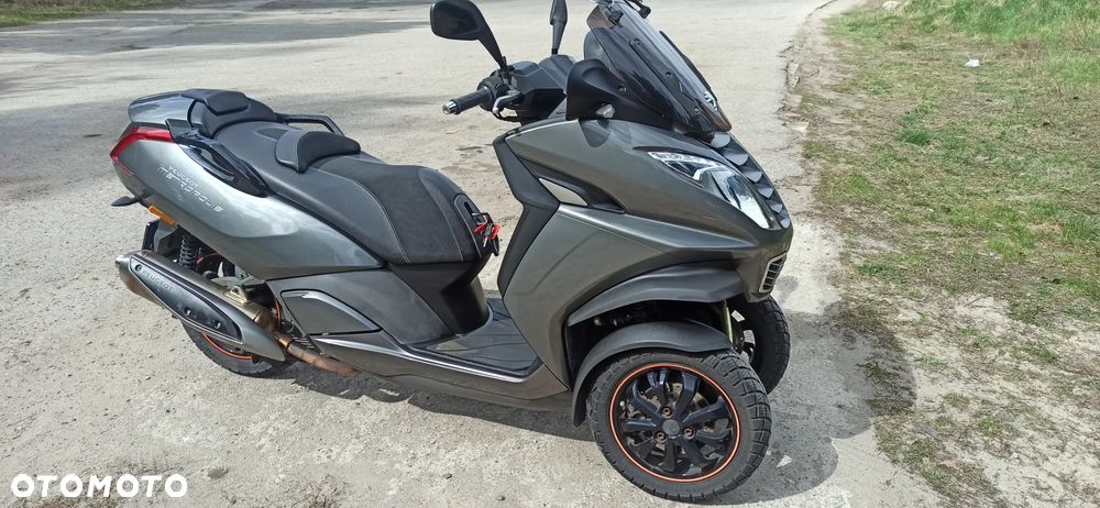 Peugeot Metropolis - 5