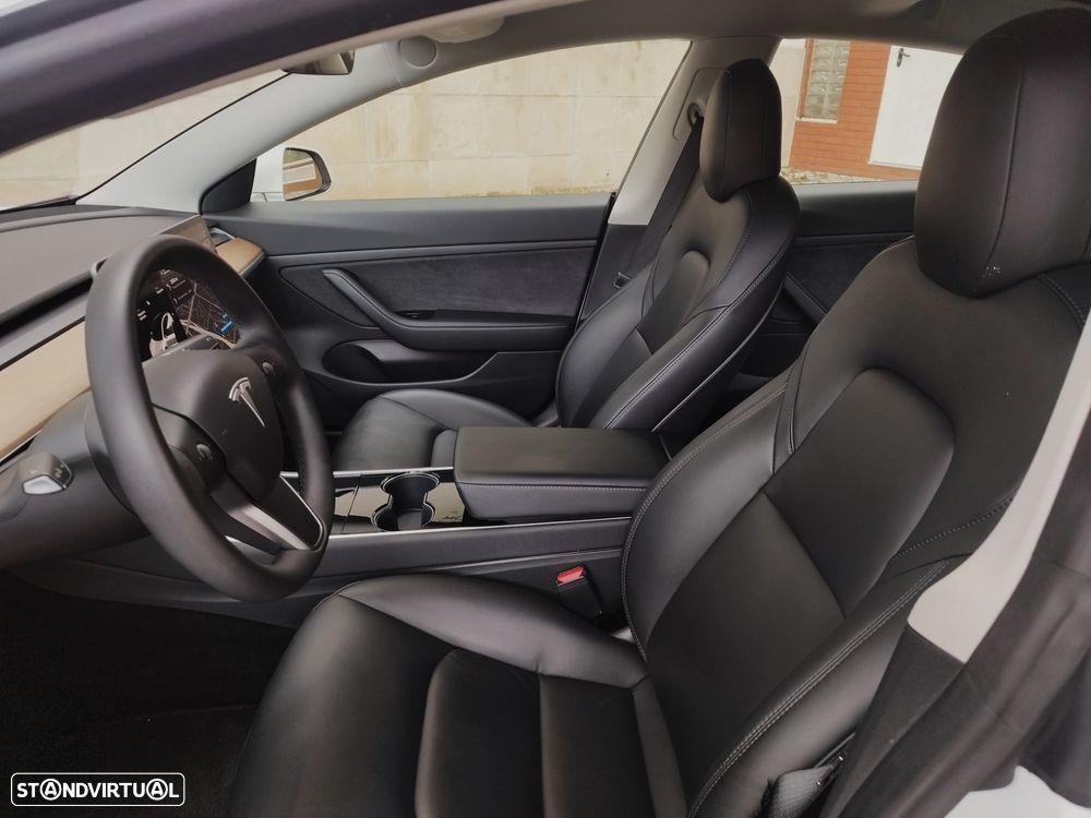 Tesla Model 3 Standard Range Plus RWD - 5