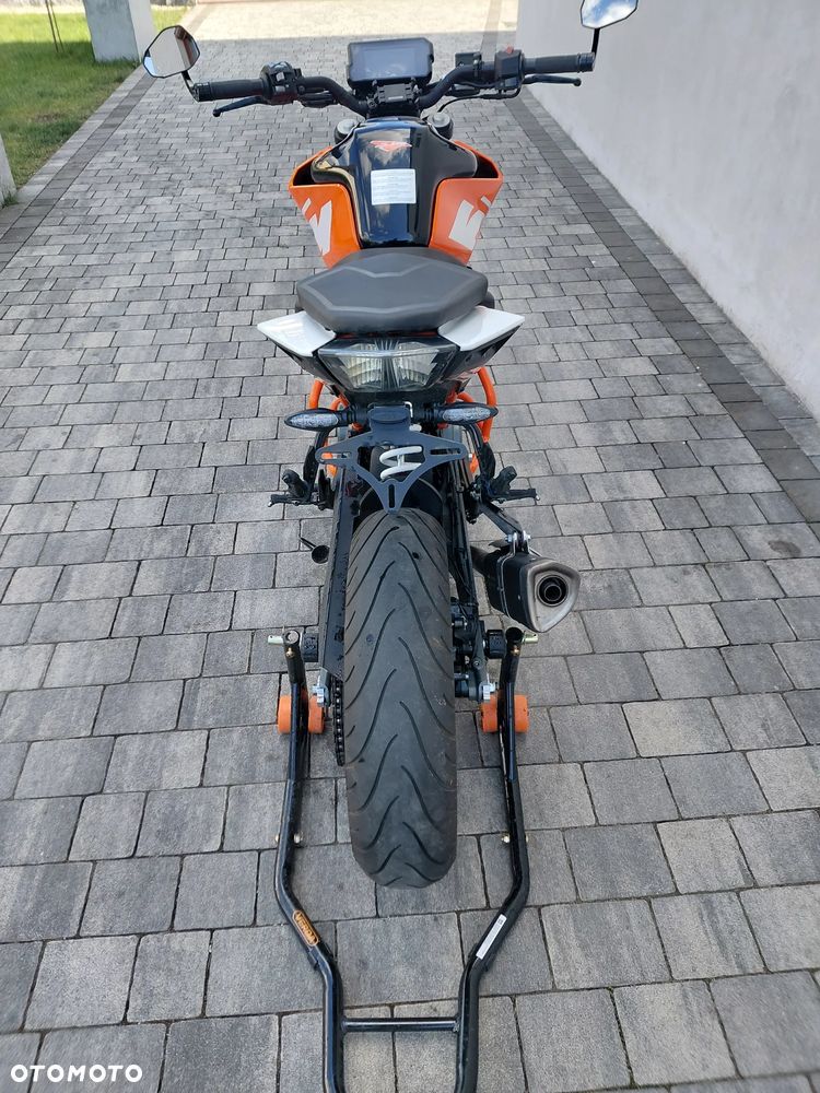 KTM Duke - 4