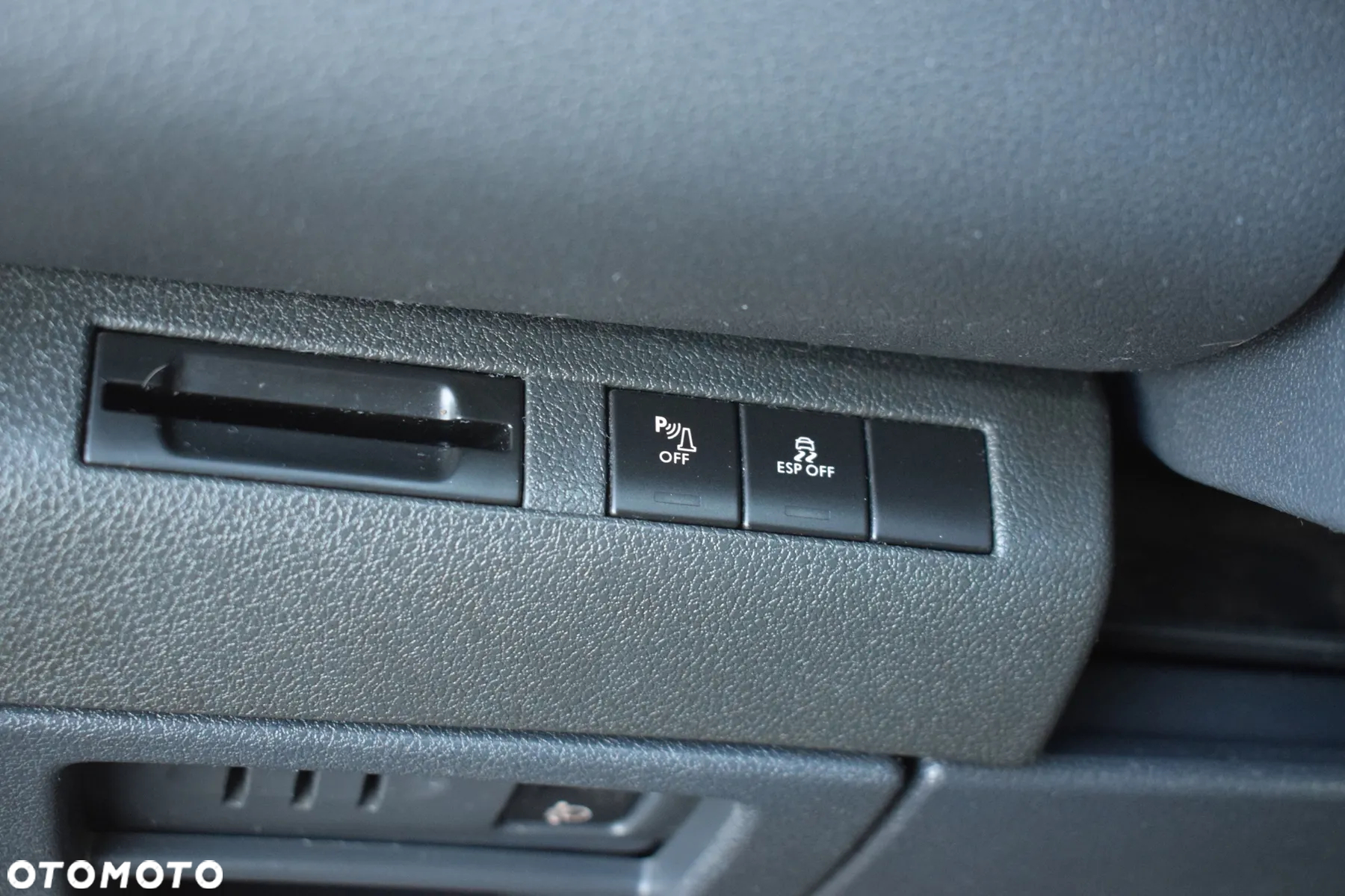 Peugeot 3008 HDi FAP 110 Premium - 23