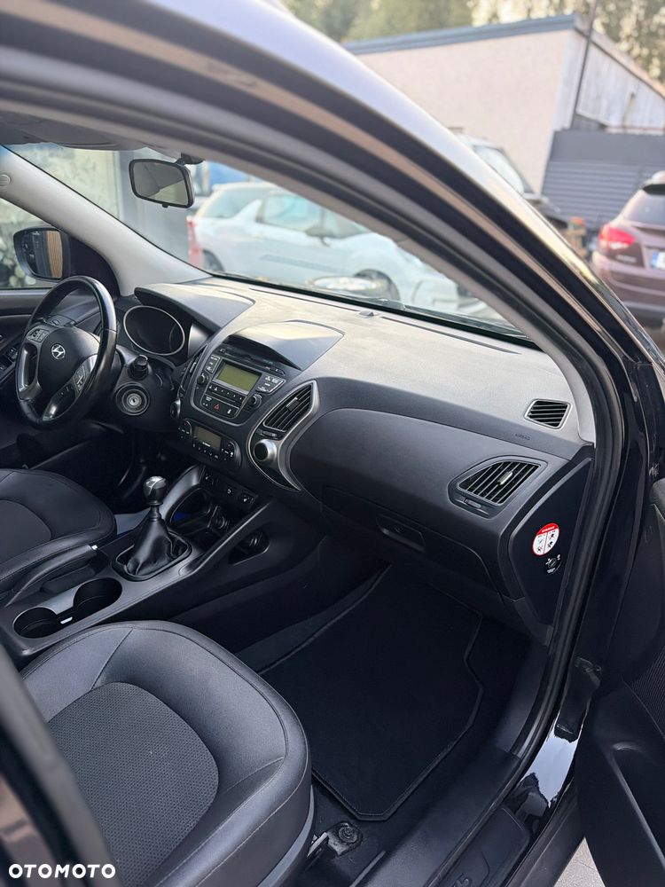 Hyundai ix35 blue 1.6 2WD Finale Silver - 6