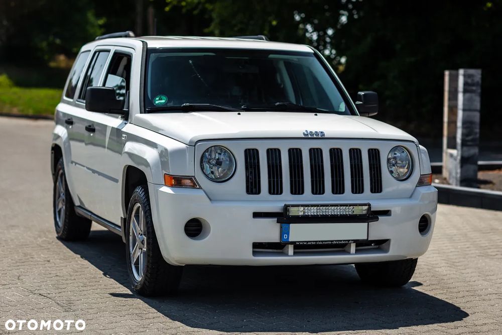Jeep Patriot - 1