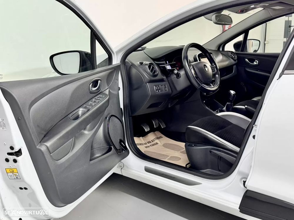 Renault Clio (Energy) TCe 90 Bose Edition - 24