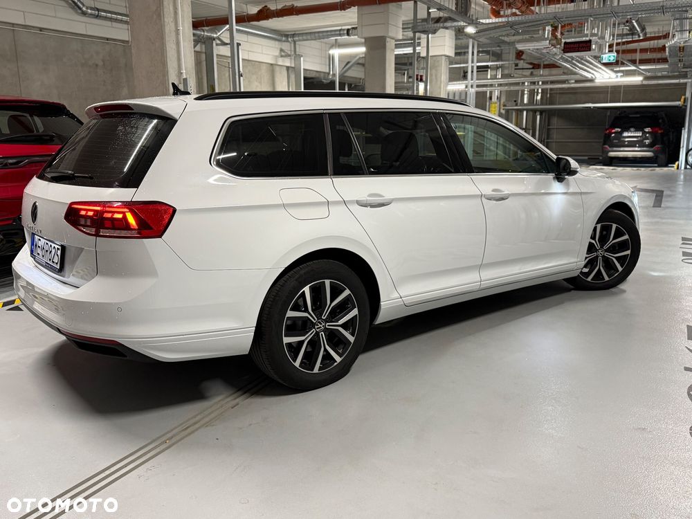 Volkswagen Passat 1.5 TSI EVO Business - 5