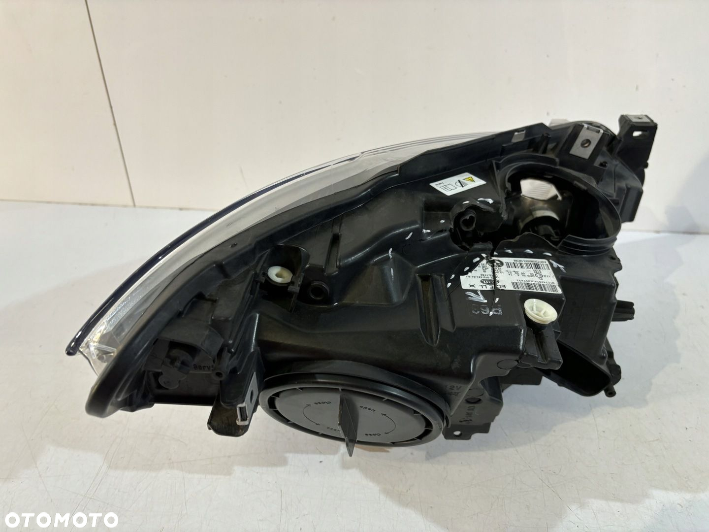 BMW 1 F20 F21 Lampa Bi-xenon Lewa - 17302 - 4