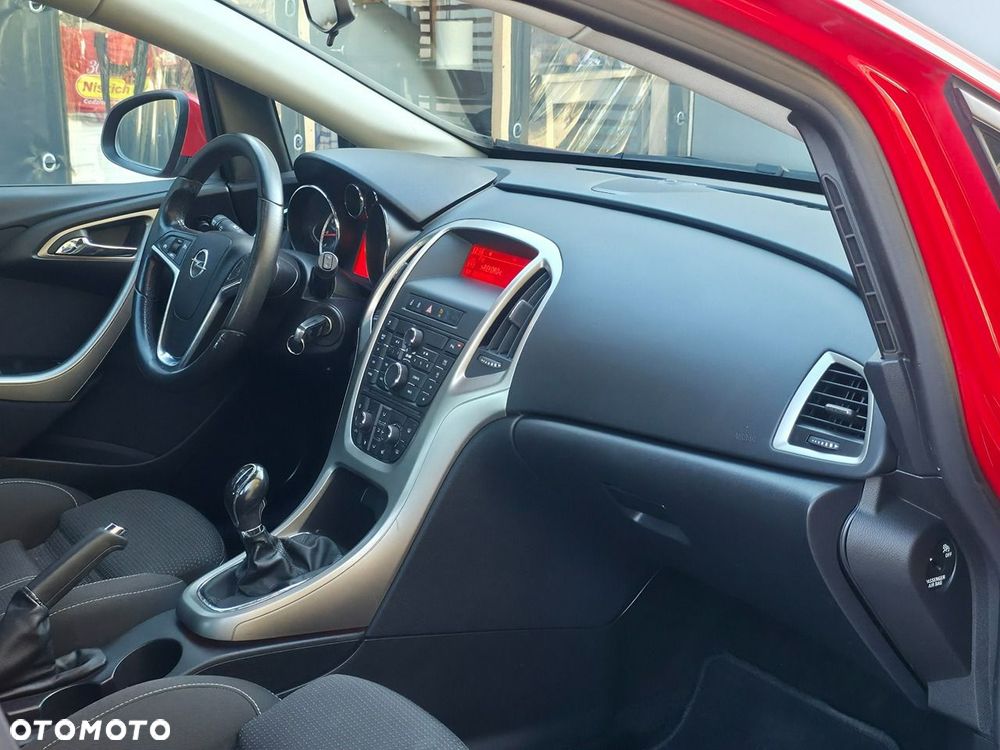 Opel Astra - 10