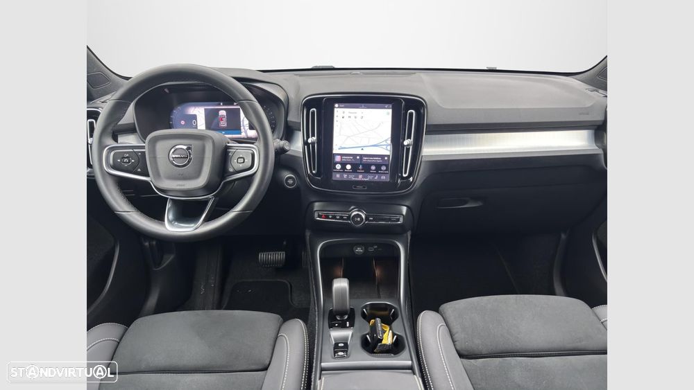 Volvo XC 40 2.0 B3 Core - 15