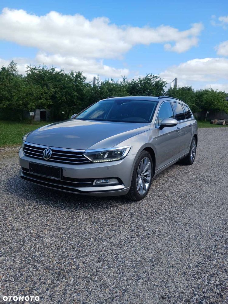 Volkswagen Passat 2.0 TDI (BlueMotion Technology) DSG Comfortline - 1