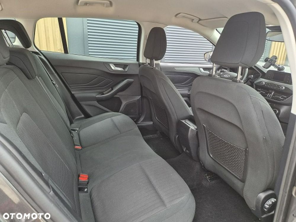 Ford Focus 1.0 EcoBoost Start-Stopp-System TREND - 21
