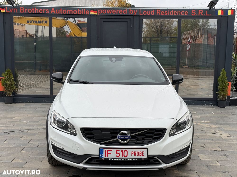 Volvo S60 - 1