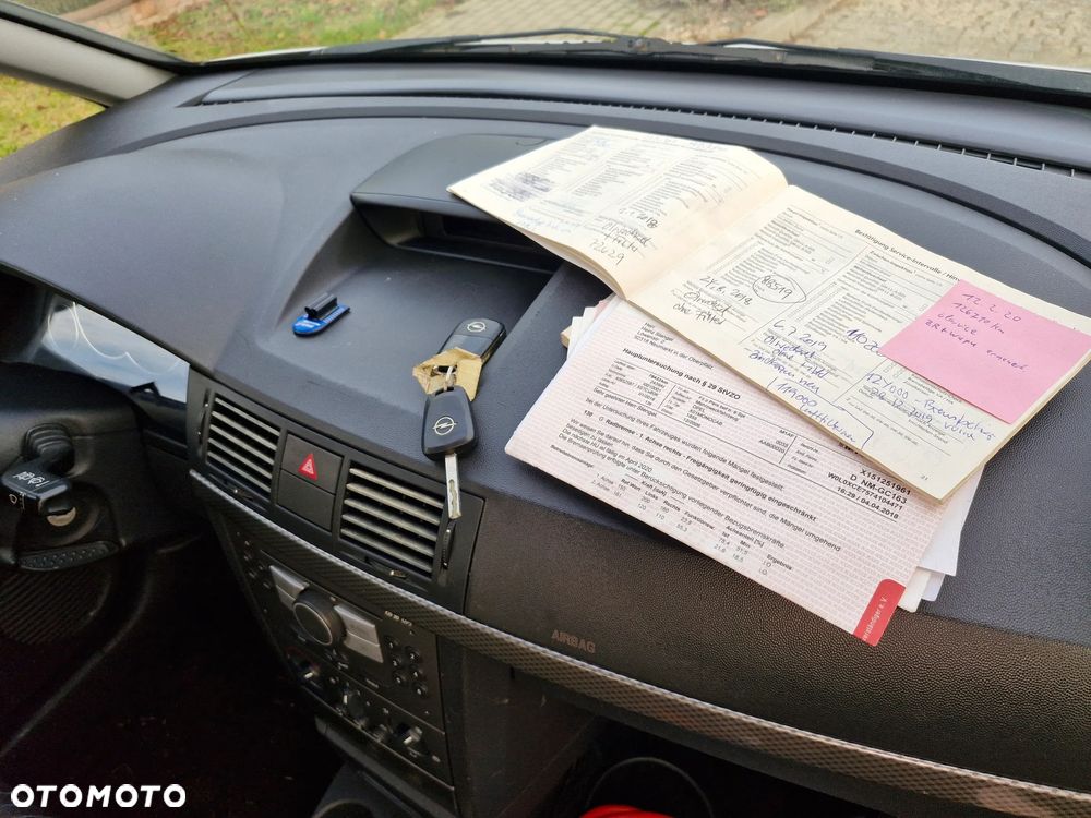 Opel Meriva 1.6 16V Cosmo - 10