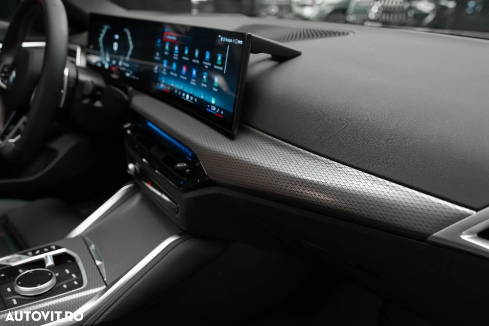 BMW Seria 4 M440i xDrive Gran Coupe - 35