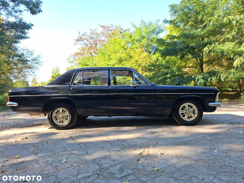 Opel Diplomat - 4