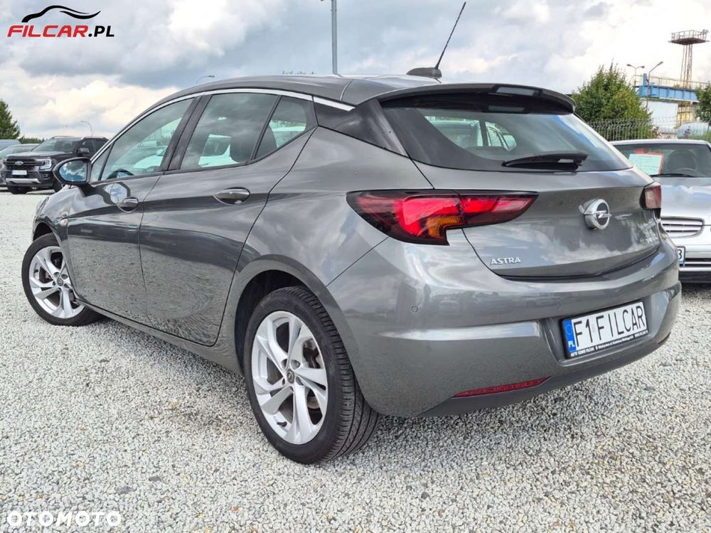 Opel Astra - 4