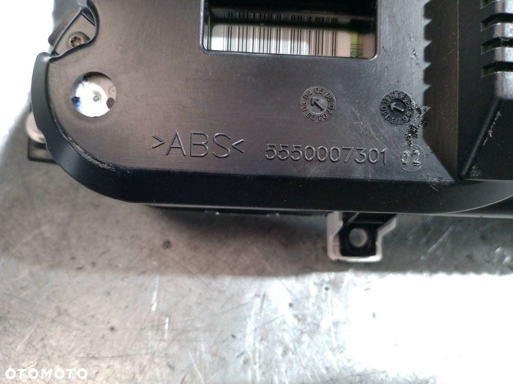 LICZNIK AUDI A6 C6 4F0920950M 5550007301 3.2 FSI - 2