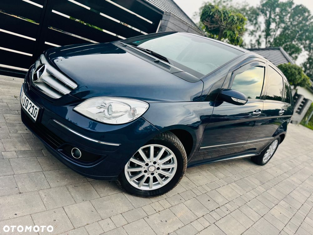 Mercedes-Benz Klasa B 200 Special Edition - 26