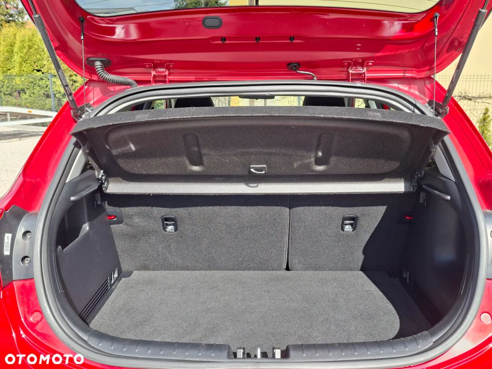 Kia Rio 1.2 Dream Team Edition - 28