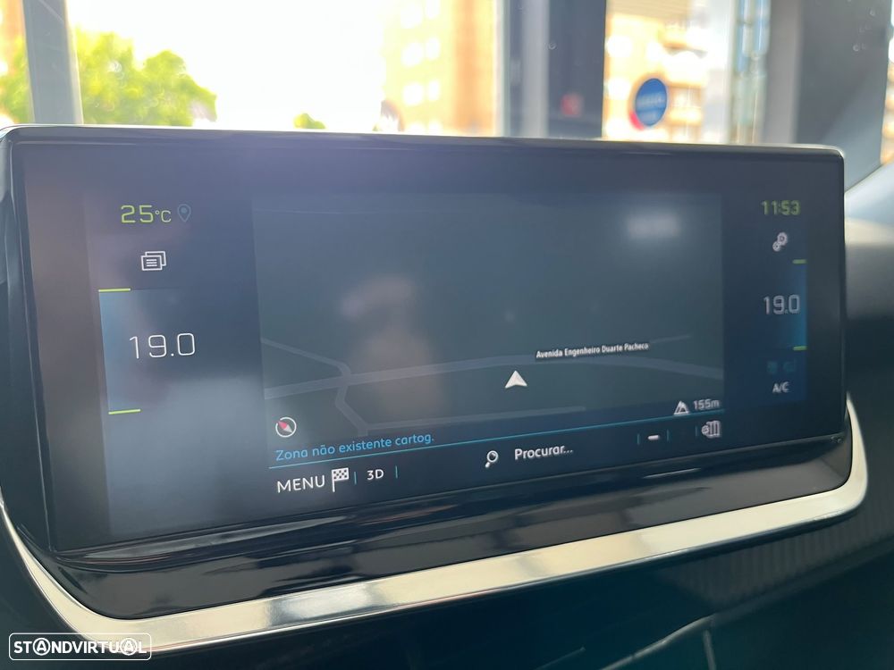 Peugeot e-2008 50 kWh Allure Pack - 17