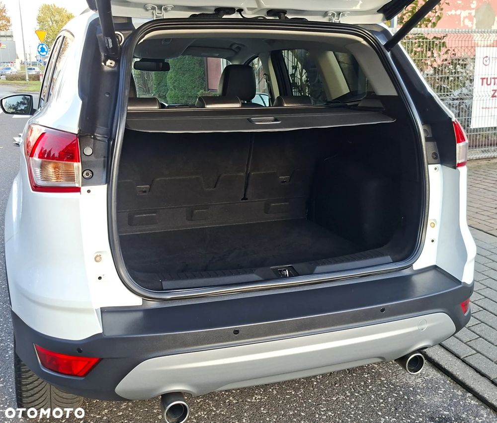 Ford Kuga 2.0 TDCi 4x4 Titanium - 18