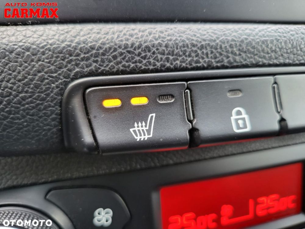 Kia Ceed 1.4 CVVT ISG Dream Team Edition - 23