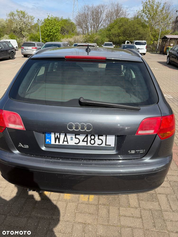 Audi A3 Sportback 1.9 TDI DPF Ambiente - 4