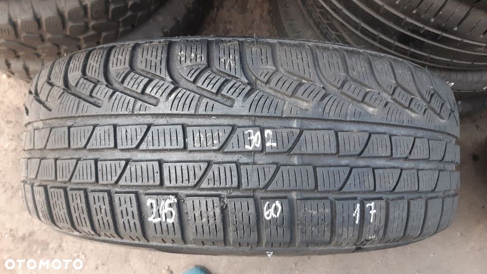 Pirelli 215/60/17 nr 302 - 1