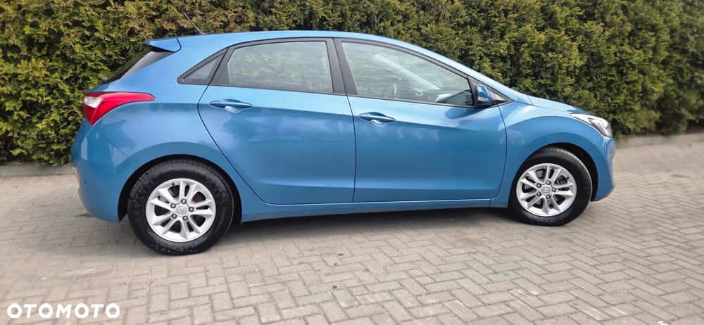 Hyundai i30 1.4 Trend - 18