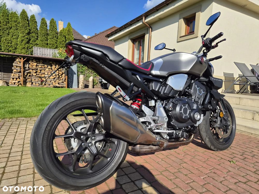 Honda CB - 28