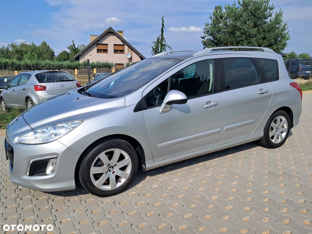 Peugeot 308 e-HDi FAP 115 Stop&Start Business Line Niveau 1 - 3