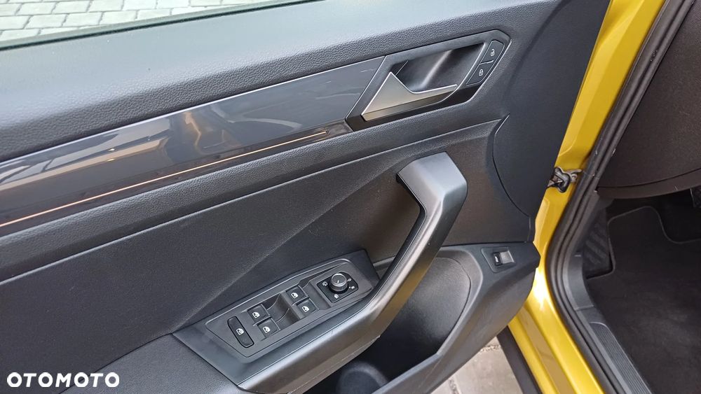 Volkswagen T-Roc 2.0 TDI SCR DSG UNITED - 23