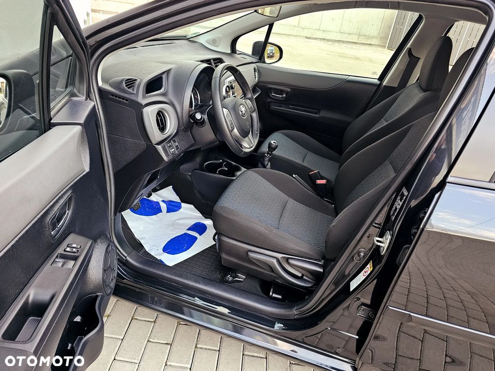 Toyota Yaris 1.33 VVT-i Executive - 30