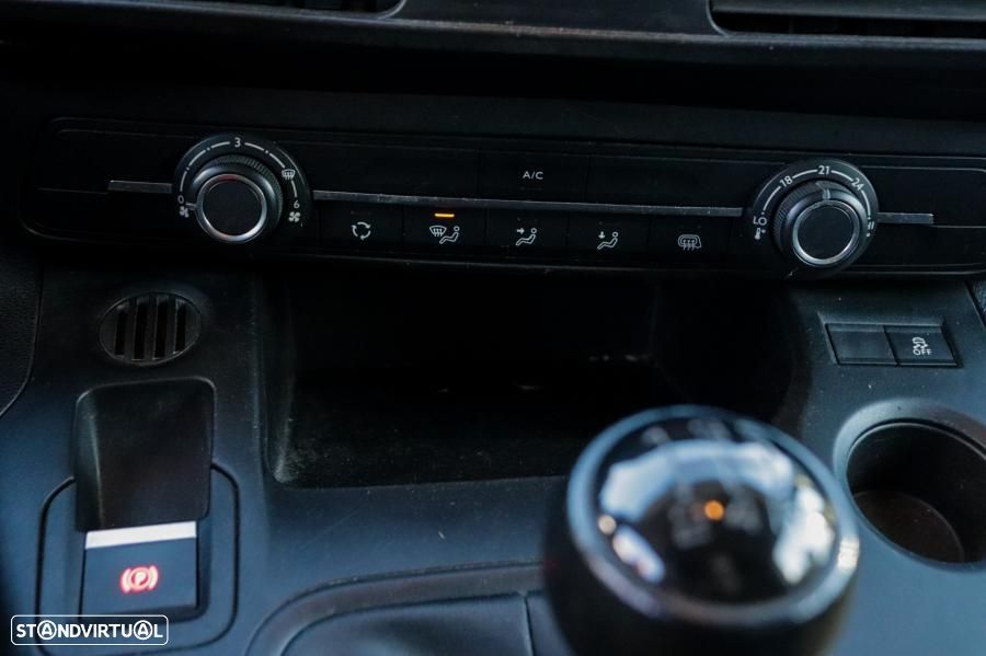 Opel Combo 1.5 CDTI L1H1 3L Essentia - 14