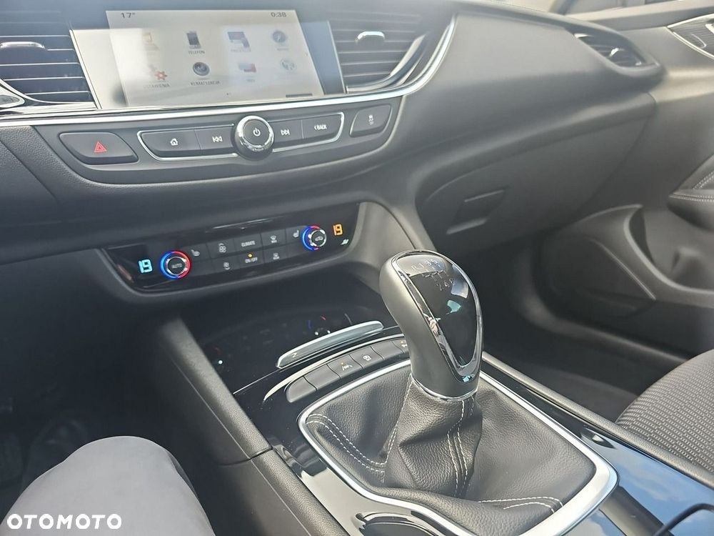 Opel Insignia - 15