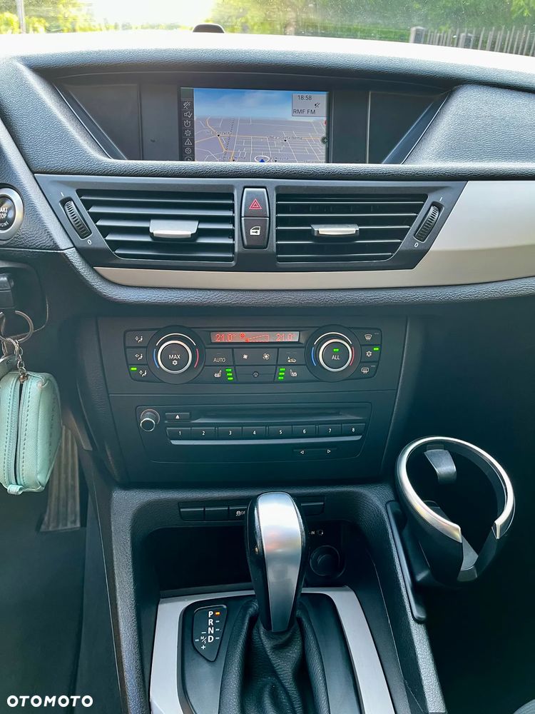 BMW X1 sDrive18i - 6