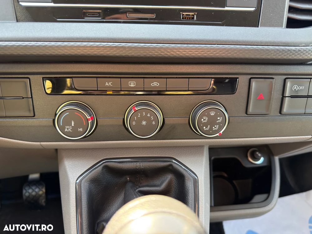 Volkswagen Transporter T6.1 - 31
