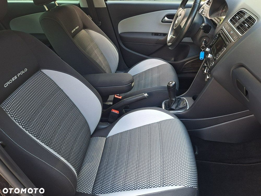 Volkswagen Polo Cross - 7