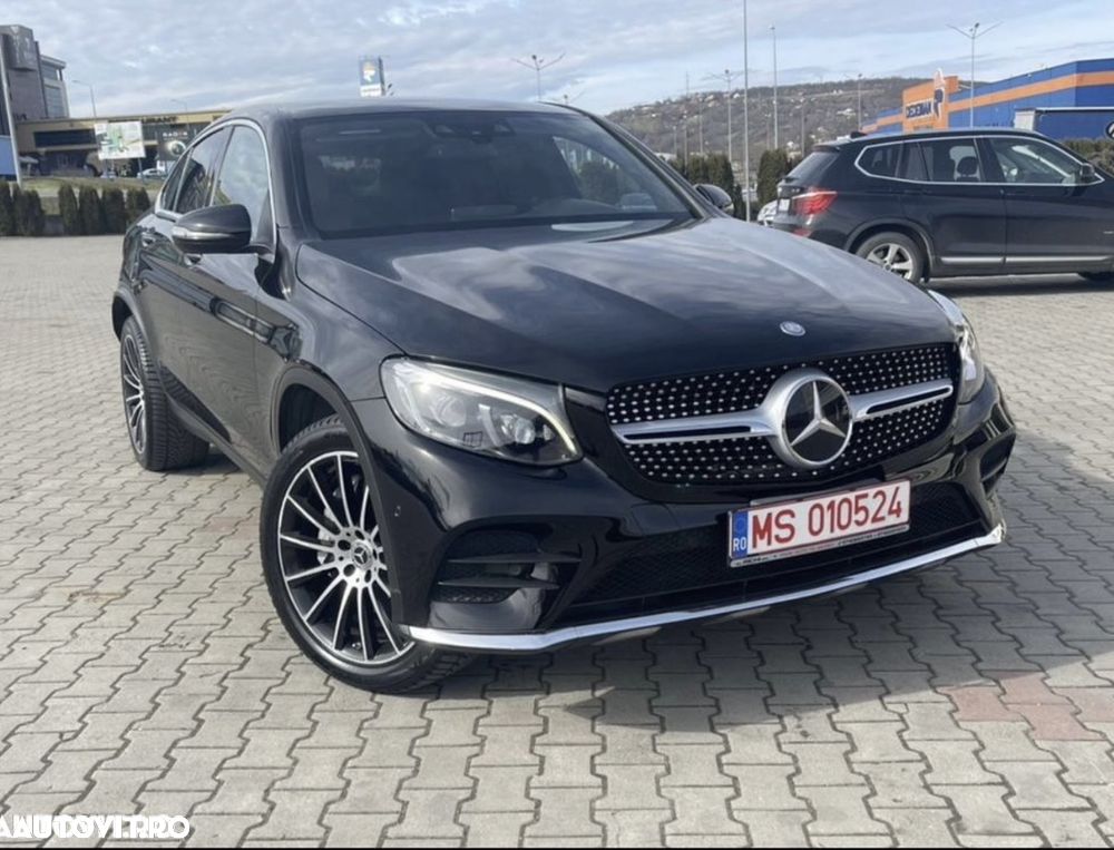 Mercedes-Benz GLC Coupe 250 d 4Matic 9G-TRONIC AMG Line - 29